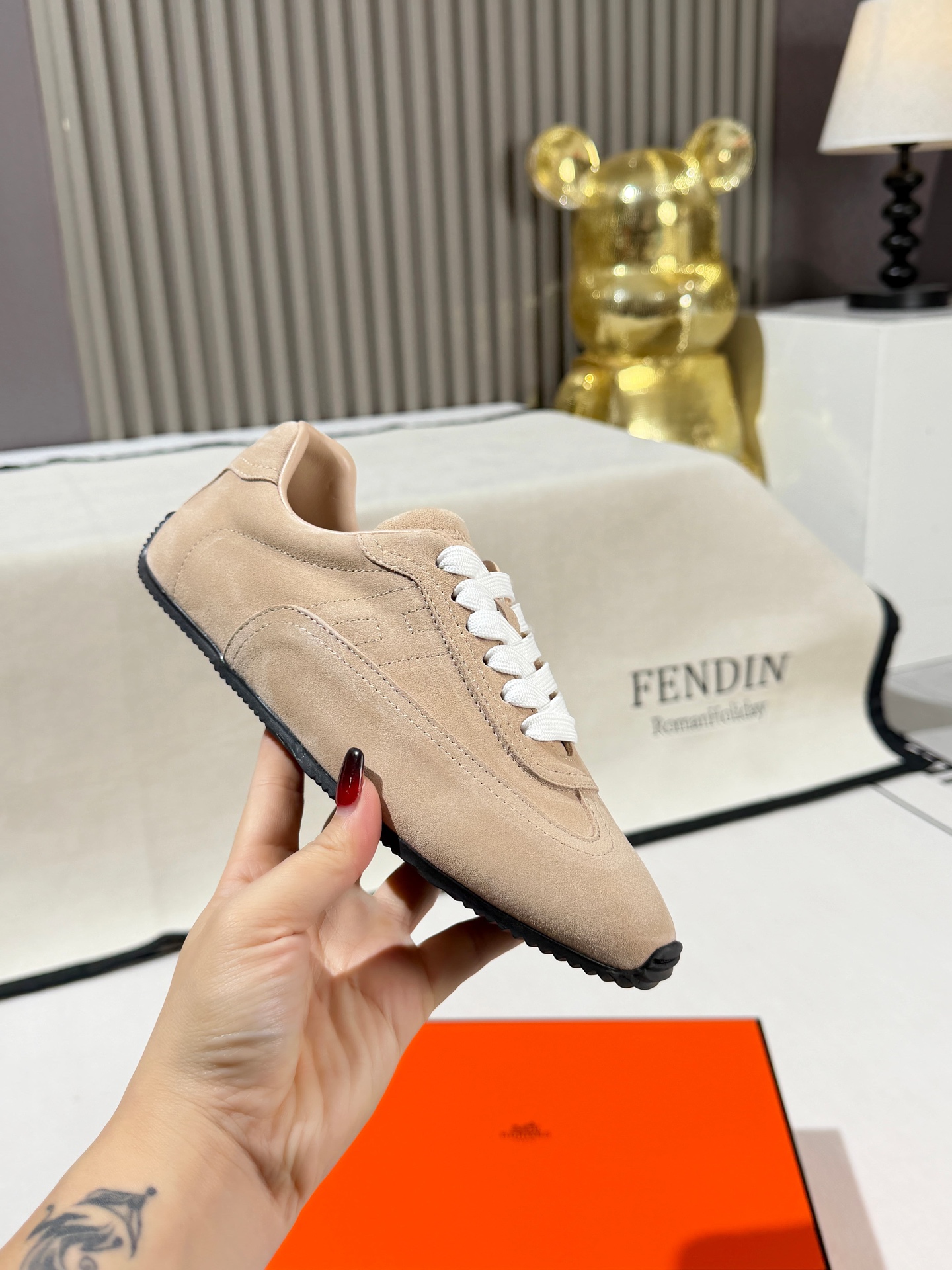 Women's high heels